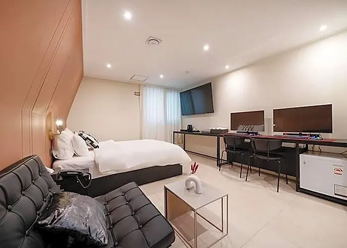 Baron De Paris Motel Seul