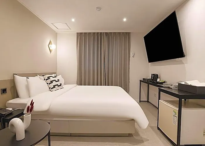 Motel Baron De Paris Seul