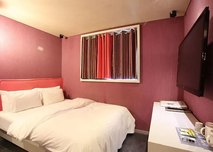 Motel Baron De Paris Seul